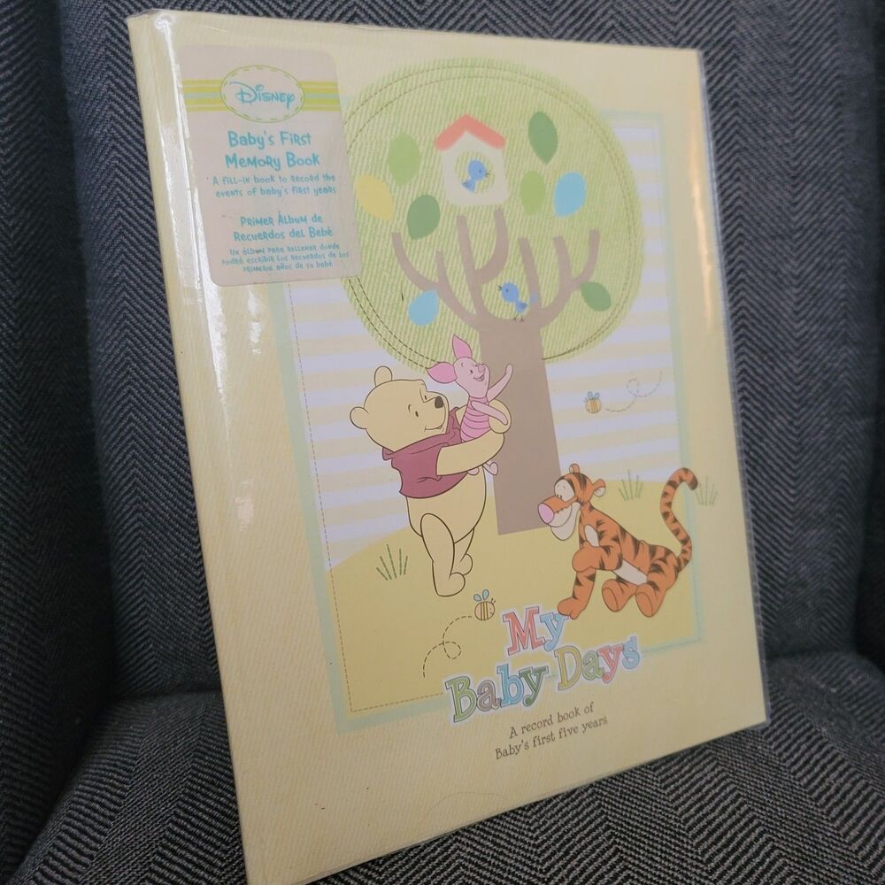 Disney Baby Winnie the Pooh My Sweetest Memories Baby Memory Book Stepping Stone
